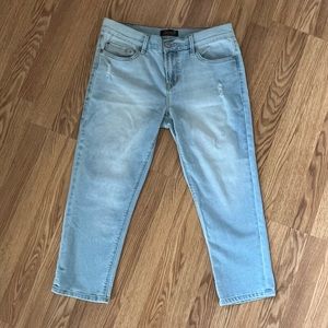 Seven7 Jeans Cropped Light Wash Distressed Girlfriend Jeans size‎ 6